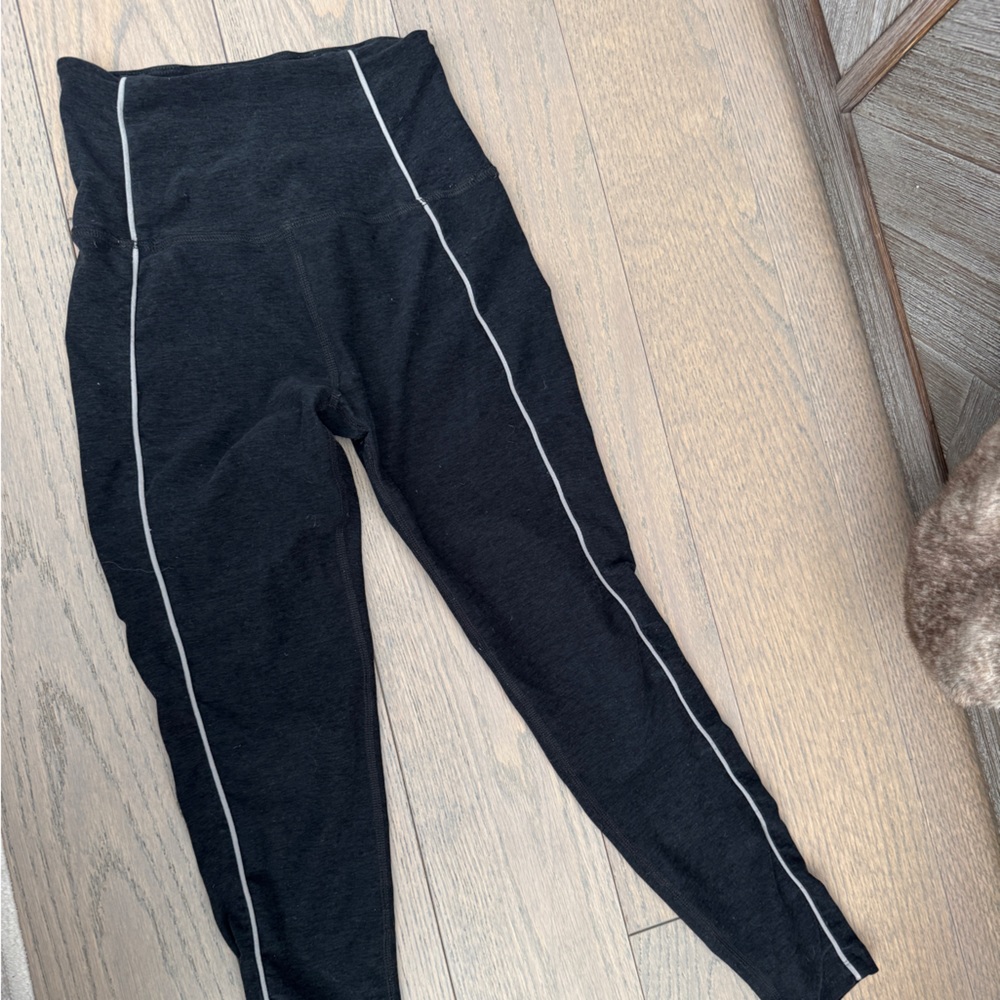 Beyond Yoga Black Striped Leggings